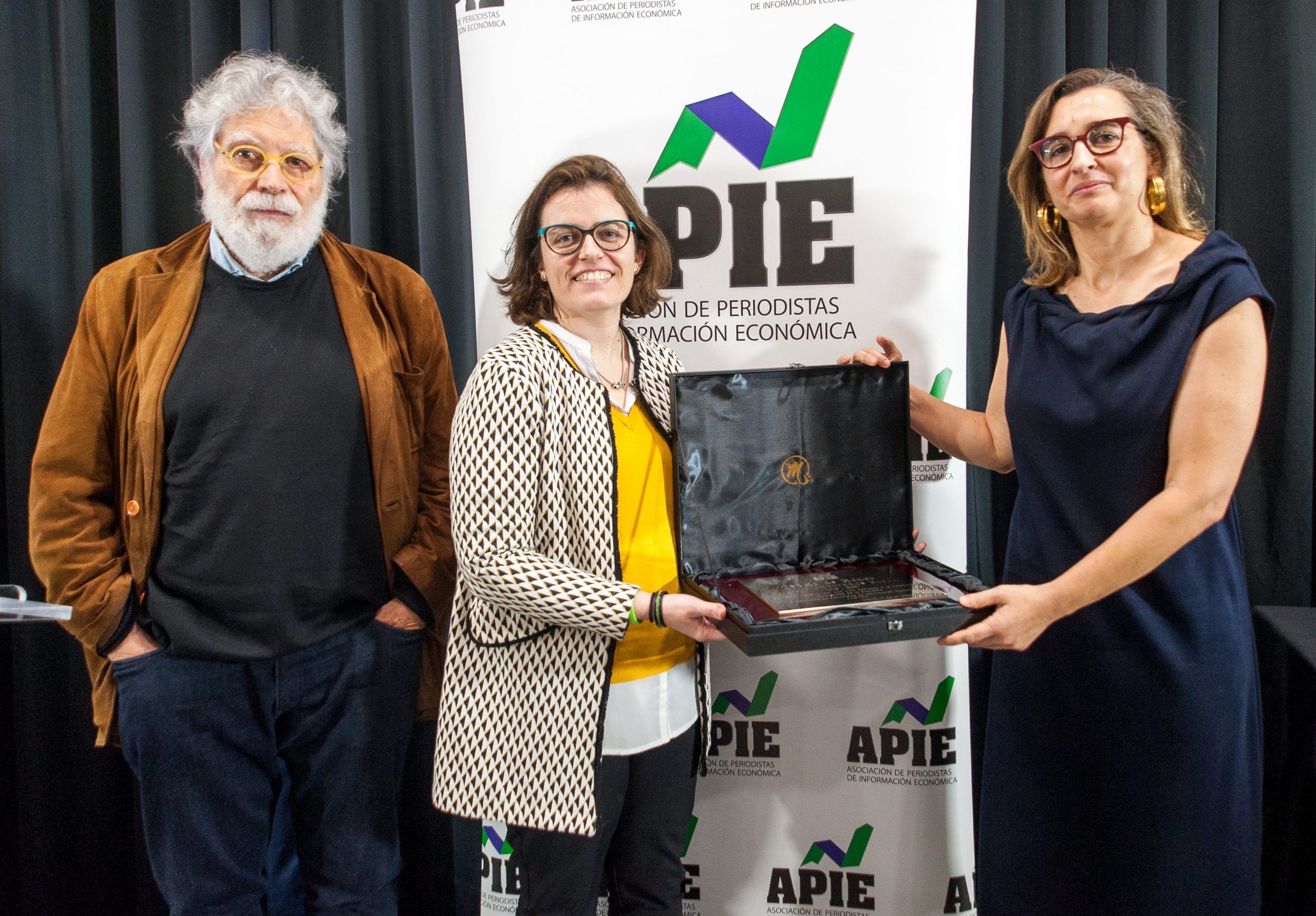 TYS202214 | APIE Asociación de Periodistas de Información Económica